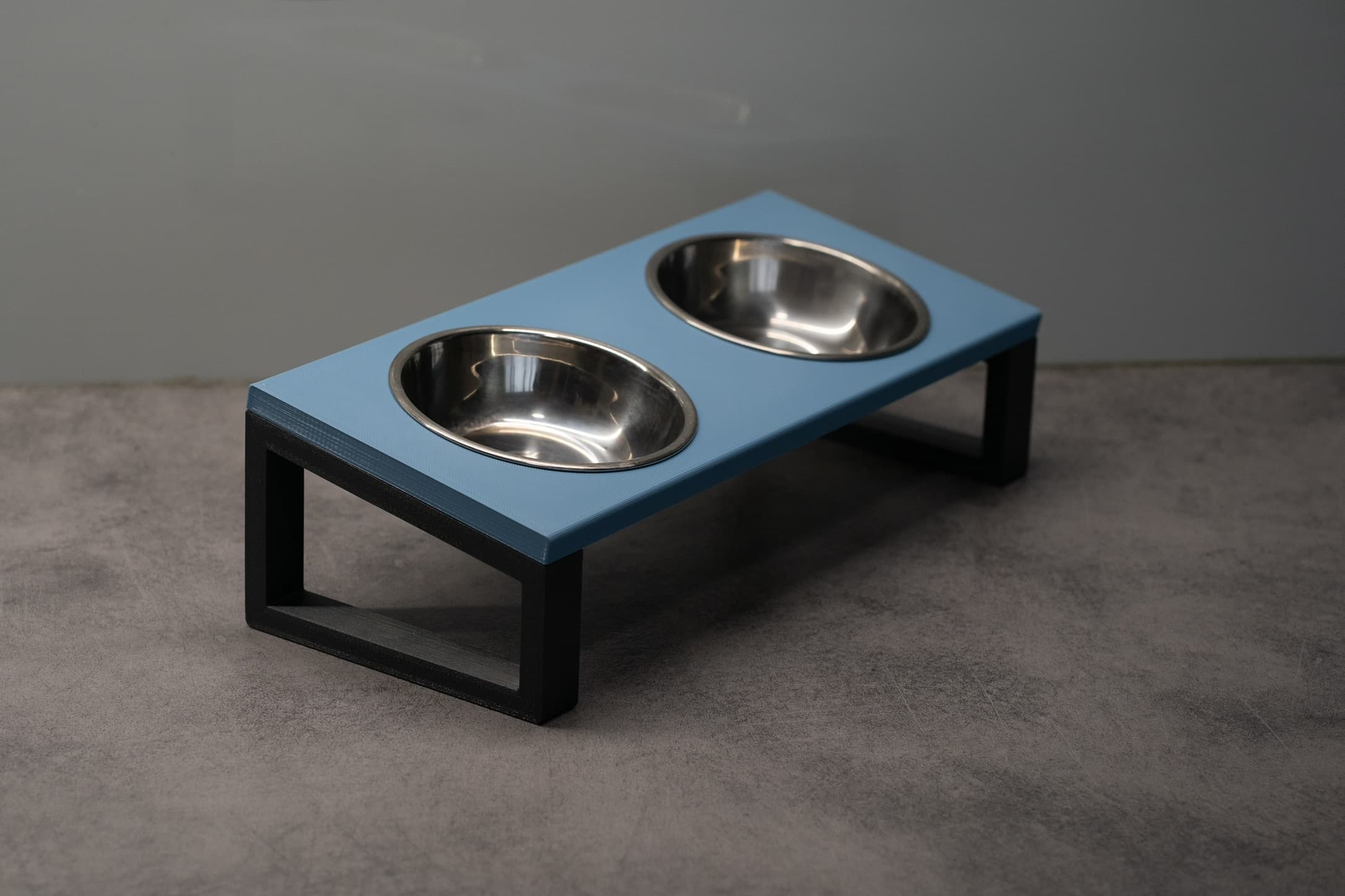 Comedouro elevado para cães e gatos — tigela dupla
